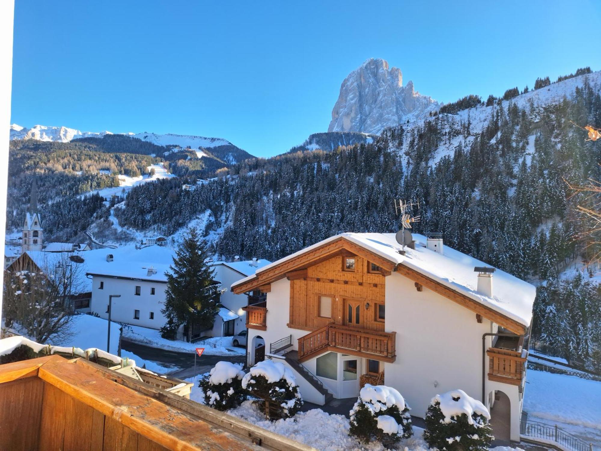 Apartments Insam Santa Cristina Val Gardena Extérieur photo