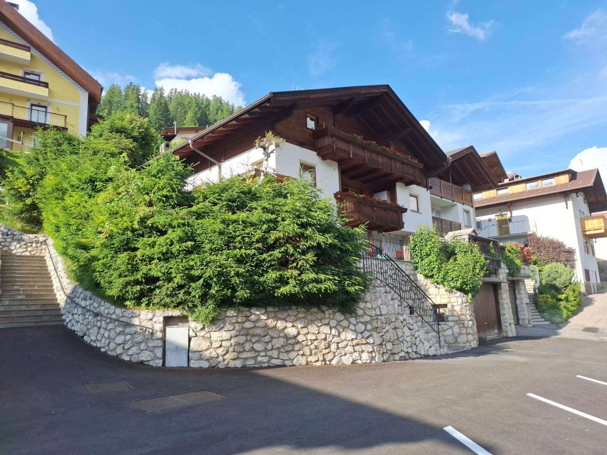 Apartments Insam Santa Cristina Val Gardena Extérieur photo